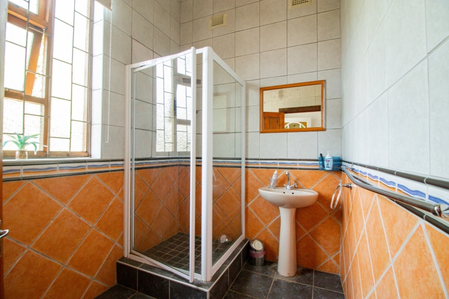 4 Bedroom Property for Sale in Southernwood Eastern Cape